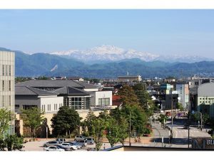 松任駅からの眺め「写真提供：白山市観光連盟」